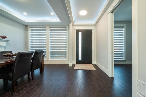 18070 67 Avenue, Surrey, BC V3S8C3 Photo 4