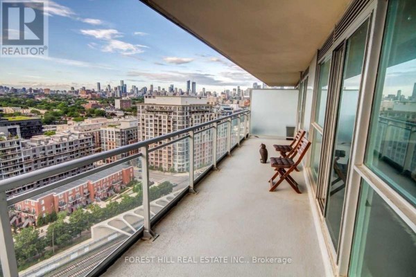 1808 - 100 Western Battery Road, Toronto, ON M6K3S2 Photo 3
