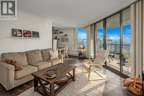 1808 2041 Bellwood Avenue, Burnaby, BC V5B4V5 Photo 4