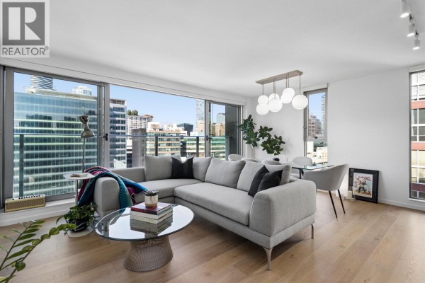 1808 999 Seymour Street, Vancouver