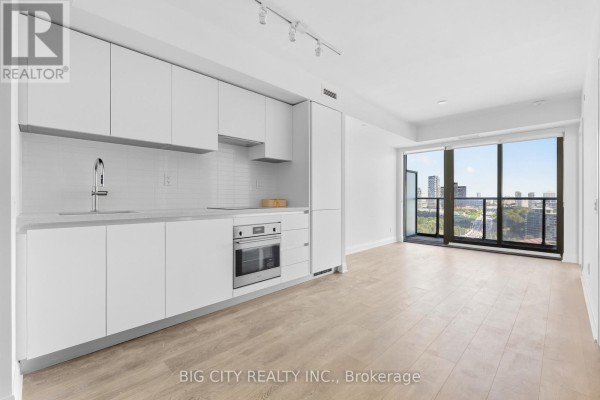 Living room - 1809 - 25 Frederick Todd Way, Toronto, ON M4G0C9 Photo 3