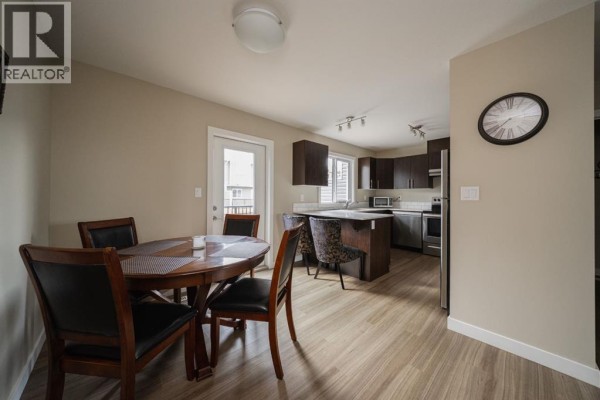 Living room - 181, 401 Athabasca, Fort Mcmurray, AB T9J0A1 Photo 5