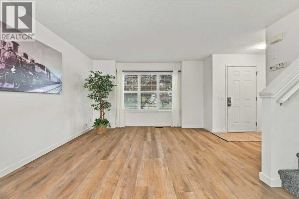 Primary Bedroom - 181 Eversyde Boulevard Sw, Calgary, AB T2Y0B2 Photo 4