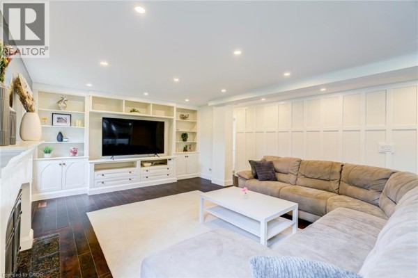 Great room - 181 Golf Links Road, Ancaster, ON L9G2N4 Photo 5