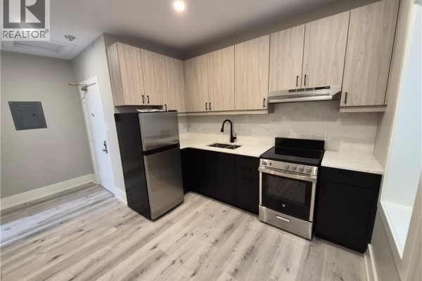 Kitchen - 181 King Street E Unit# 16, Kitchener, ON N2G2K8 Photo 3