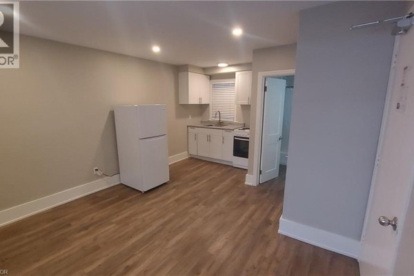 181 King Street E Unit# 8, Kitchener, ON, photo 2