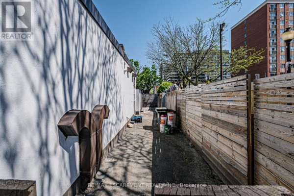 181 Main Street E, Hamilton, ON, photo 3