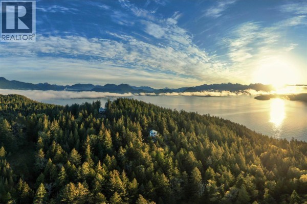 181 Persephone Place, Keats Island, BC V0N1V0 Photo 2