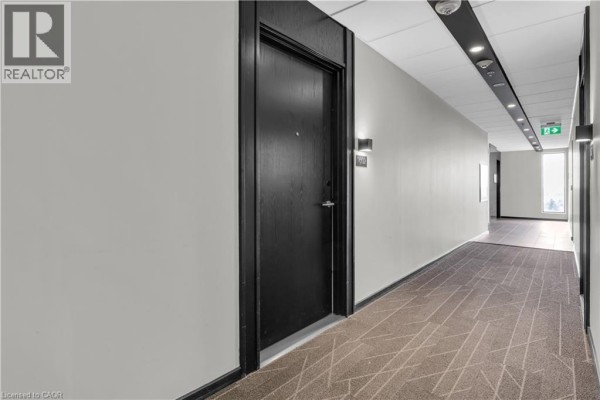 181 S King Street S Unit# 1602, Waterloo, ON N2J0E7 Photo 5