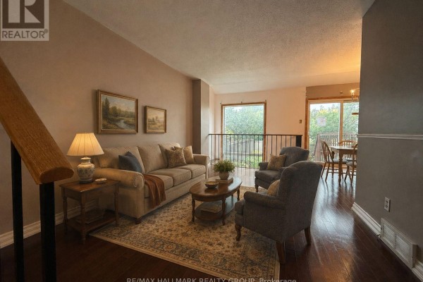 Dining room - 181 Tartan Drive, Ottawa, ON K2J3S2 Photo 4