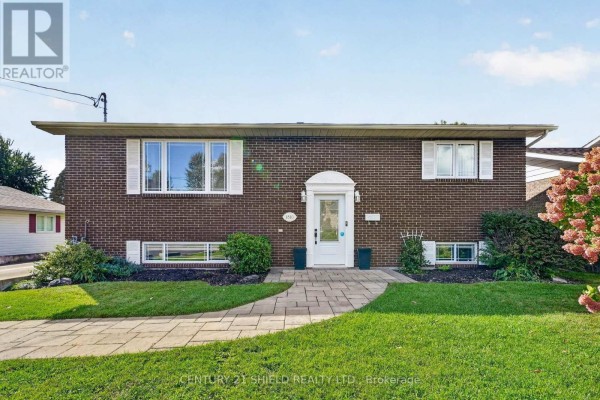 1810 Alguire Street, Cornwall