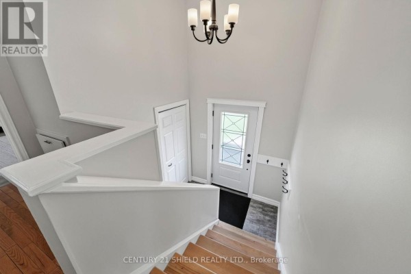 1810 Alguire Street, Cornwall, ON K6J3N4 Photo 4