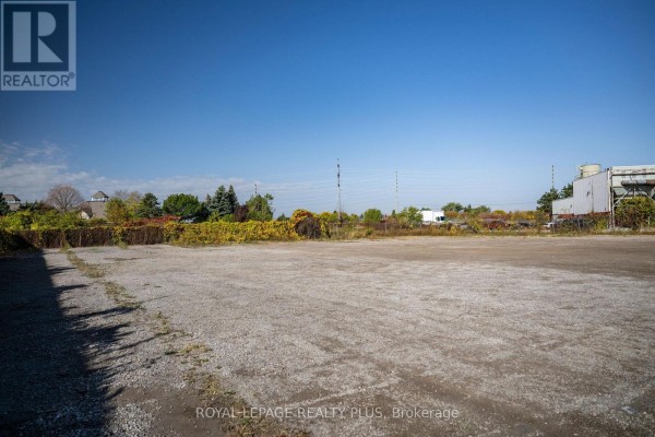 Lots and Land for rent at 1810 Ironstone Drive, Burlington, ON - MLS® rdDOsE