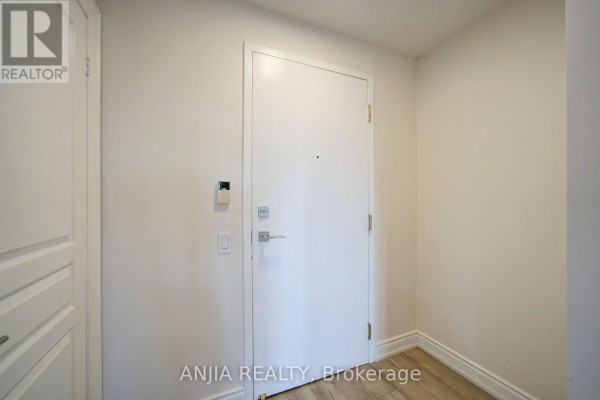 1811 - 10 Northtown Way, Toronto, ON, photo 3