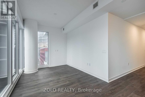 1811 - 115 Blue Jays Way, Toronto, ON M5V0N4 Photo 5