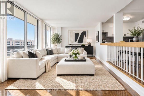 Foyer - 1811 - 377 Ridelle Avenue, Toronto, ON M6B1K2 Photo 5
