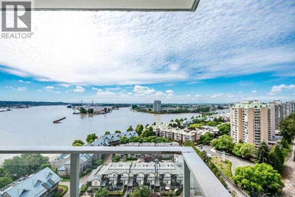 1811 988 Quayside Drive, New Westminster, BC V3M0L5 Photo 3