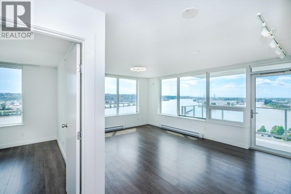 1811 988 Quayside Drive, New Westminster, BC V3M0L5 Photo 4