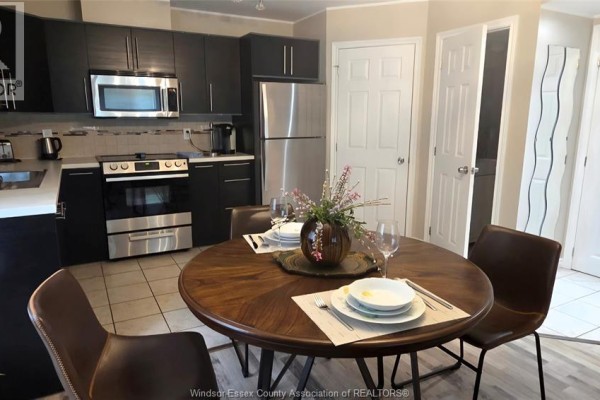 Bedroom - 1811 Northway Avenue Unit# 5, Windsor, ON N9B3M1 Photo 5