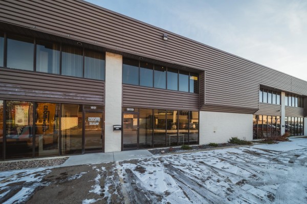 18119 107 Ave Nw, Edmonton, AB T5S1K4 Photo 3