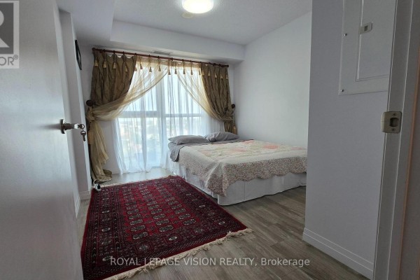 1812 - 2150 Lawrence Avenue E, Toronto, ON, photo 3