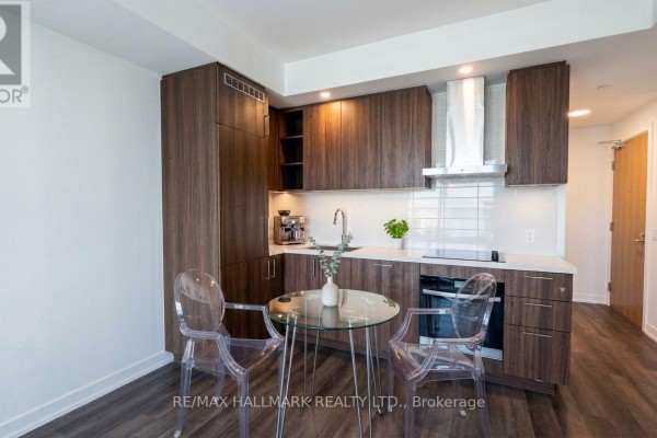 1812 - 5 Meadowdale Road, Vaughan, ON L4K0C7 Photo 4