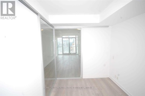 1813 - 120 Parliament Street, Toronto, ON M5A2Y8 Photo 5