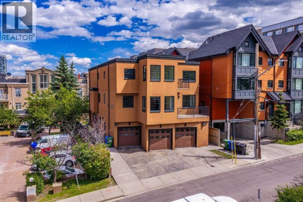 2pc Bathroom - 1814 14a Street Sw, Calgary, AB T2T3W7 Photo 3