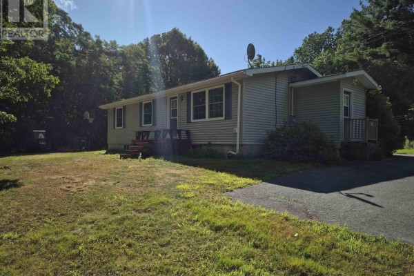 4pc Bathroom - 1815 Northwest Road, Blockhouse, NS B0J1E0 Photo 5