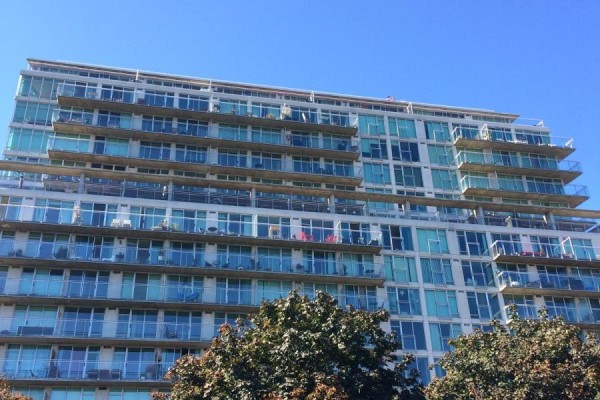 1817 - 650 Queens Quay W, Toronto