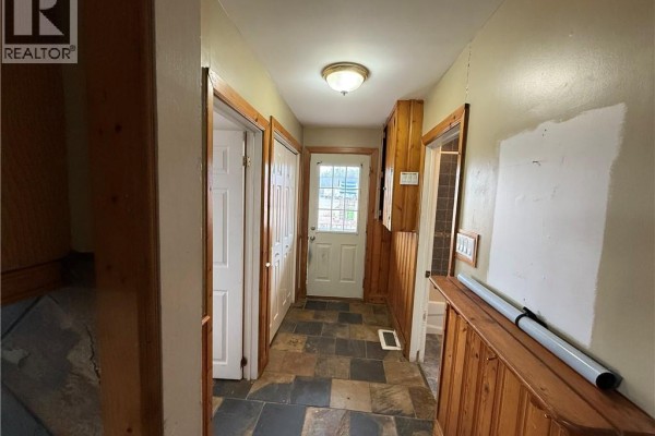 Primary Bedroom - 1817 Regional Road 97, Hamilton, ON L9H5E3 Photo 4