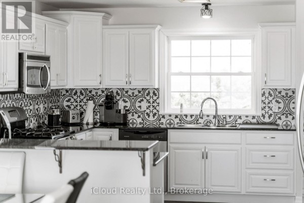 18172 Erie Shore Drive, Chatham Kent, ON N0P1A0 Photo 5