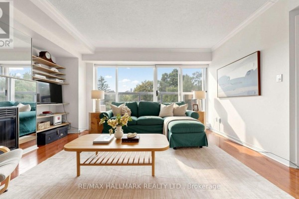 312 - 1818 Bayview Avenue, Toronto, ON, photo 3