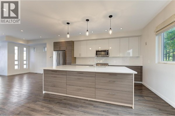 4pc Ensuite bath - 1818 Peak Point Court Unit# 32, West Kelowna, BC V1Z4B4 Photo 4