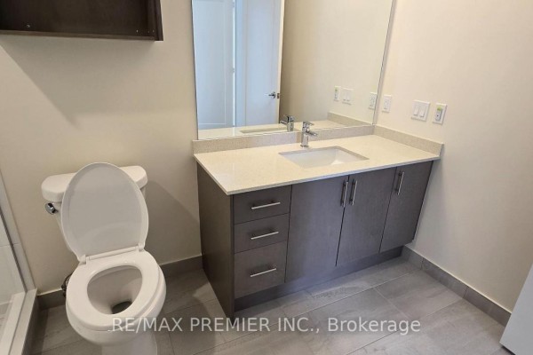 1819 - 8960 Jane Street S, Vaughan, ON L4K2M9 Photo 5