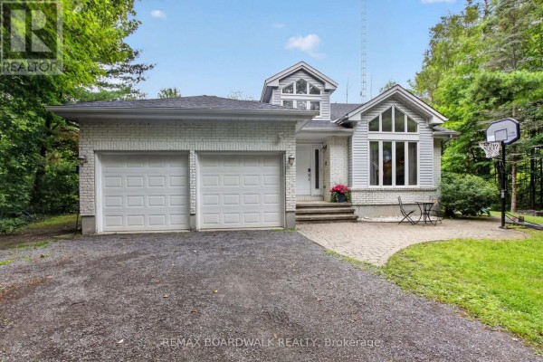 Family room - 182 Dewar Side Road, Beckwith, ON K0A1B0 Photo 2