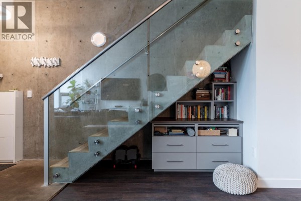 182 E 17th Avenue, Vancouver, BC V5V1A4 Photo 5