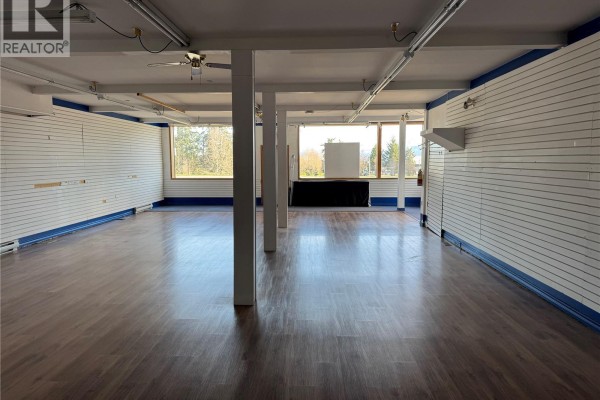 182 Island Hwy E, Parksville, BC, photo 2
