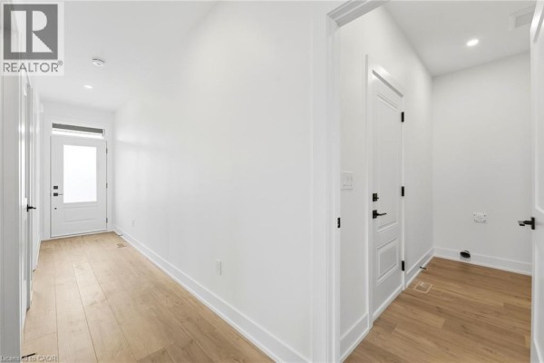 Primary Bedroom - 182 Lafayette Street E, Jarvis, ON N0A1J0 Photo 2