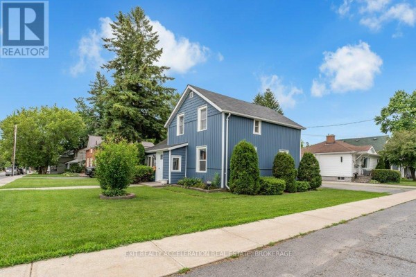 182 West Street, Greater Napanee, ON K7R2P5 Photo 3
