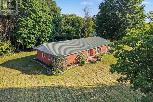 Primary Bedroom - 1820 Cty 16 Road, Merrickville Wolford, ON K0G1G0 Photo 5