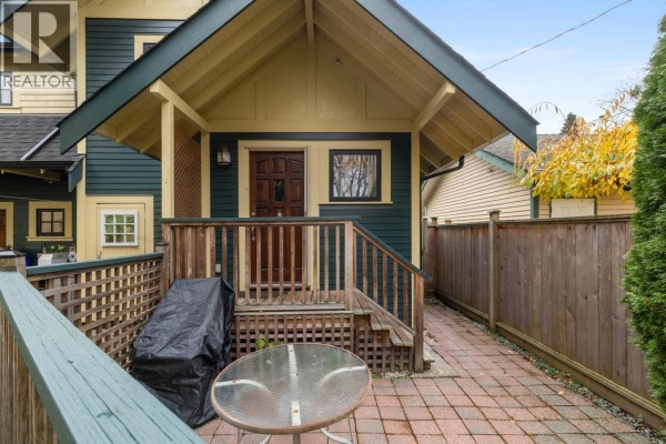 1820 W 11th Avenue, Vancouver, BC V6J2C5 Photo 4