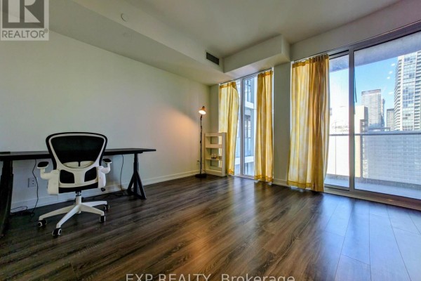 Kitchen - 1821 - 20 Edward Street, Toronto, ON M5G1C9 Photo 2