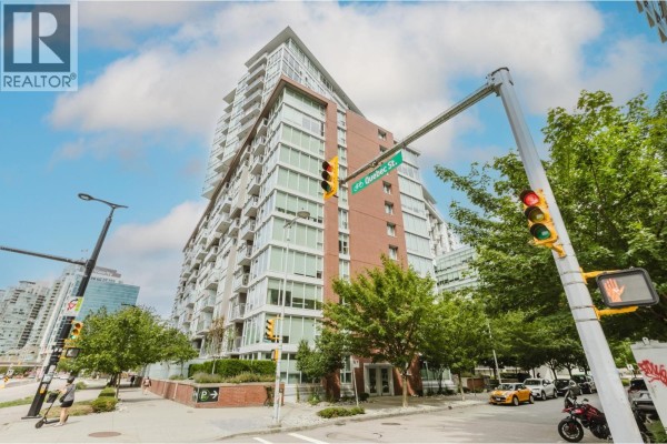 1821 1618 Quebec Street, Vancouver, BC V6A0C5 Photo 2