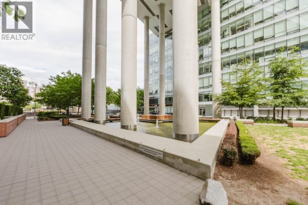 1821 1618 Quebec Street, Vancouver, BC V6A0C5 Photo 4