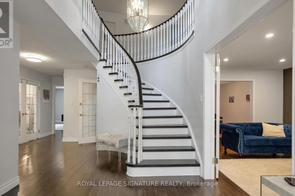 Family room - 1821 Pilgrims Way, Oakville, ON L6M1X2 Photo 5