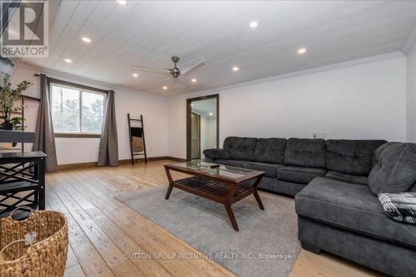 Bedroom - 1823 Coopers Falls Road, Ramara, ON L0K2B0 Photo 4