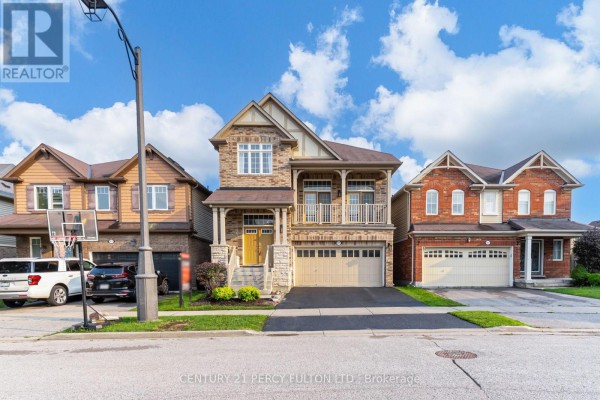1825 Parkhurst Crescent, Pickering, ON, photo 2