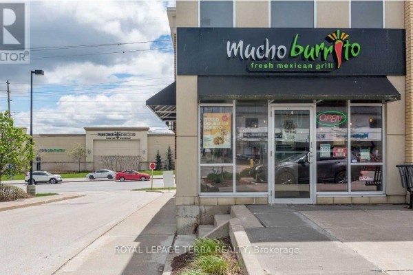 18267 Yonge Street, East Gwillimbury, ON L9N0J1 Photo 4