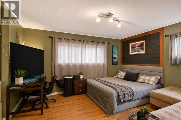 Bedroom - 1829 Abbott Street, Kelowna, BC V1Y1B6 Photo 4